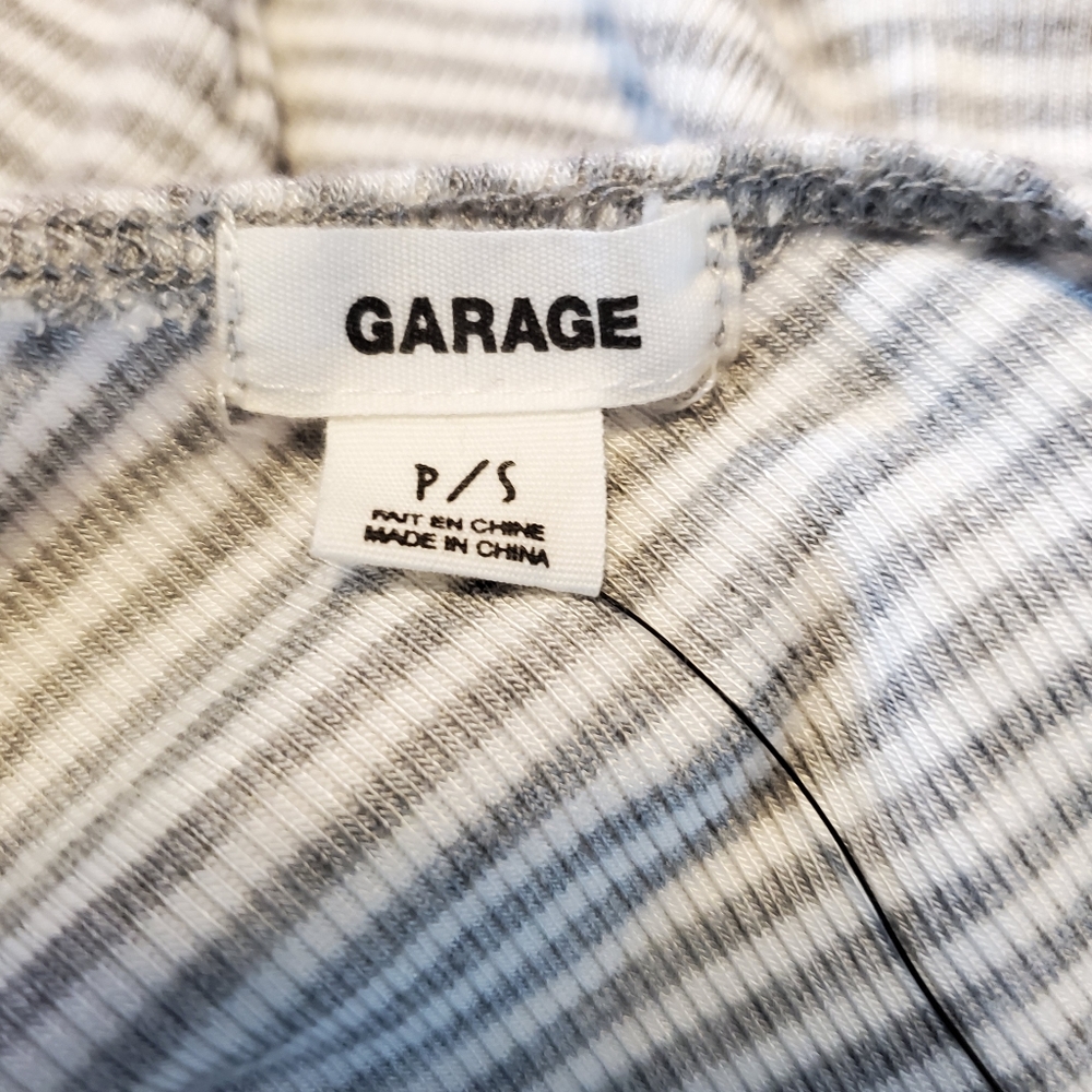 💥Host Pick !!💥 Garage single long sleeve bodysuit knit stripesize petite small - Picture 4 of 5